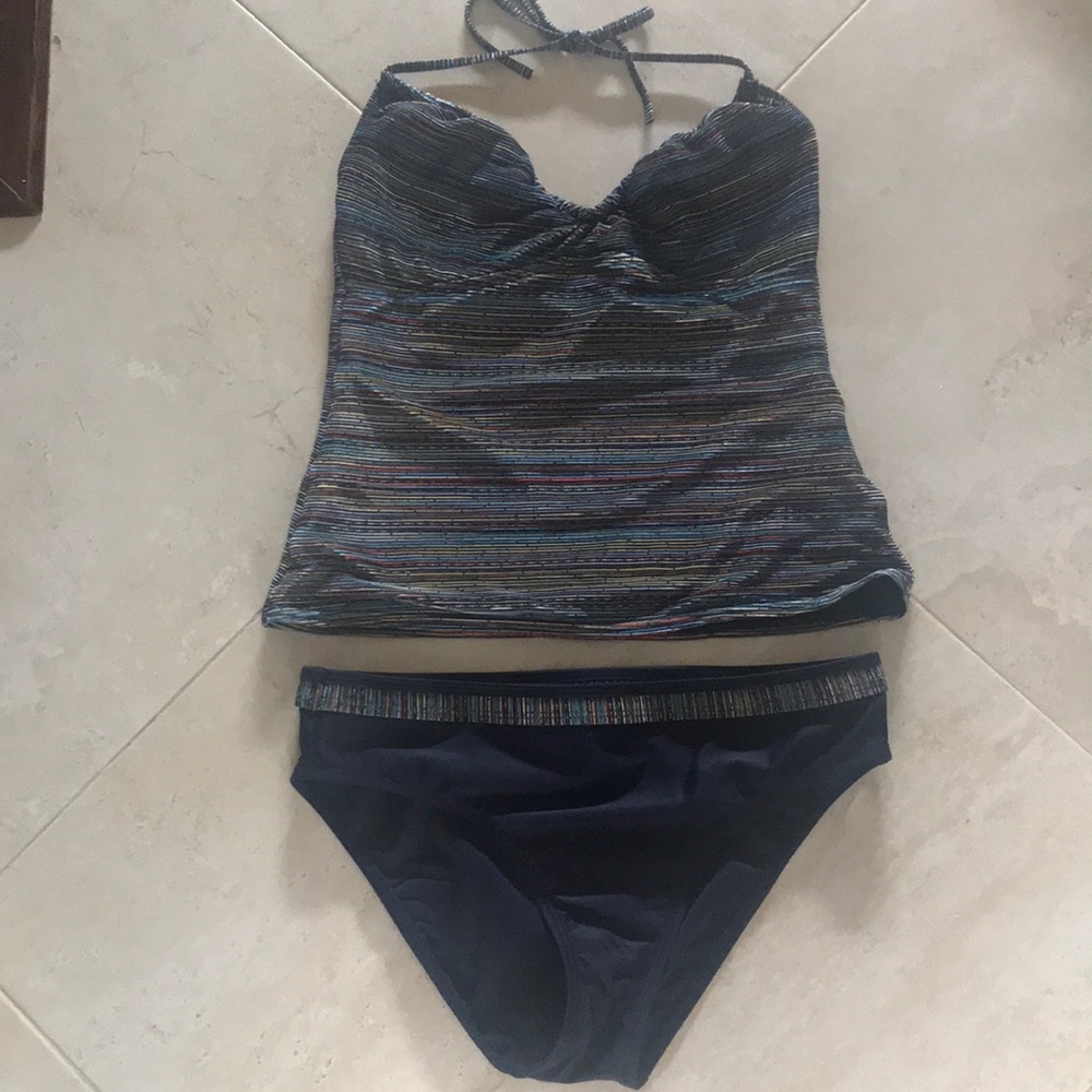 Tankini 2-piece bathing suit